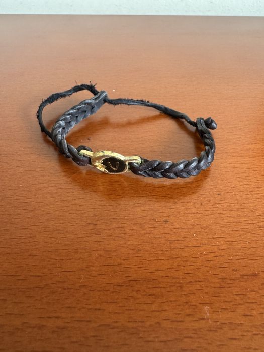 Pulseira de pele