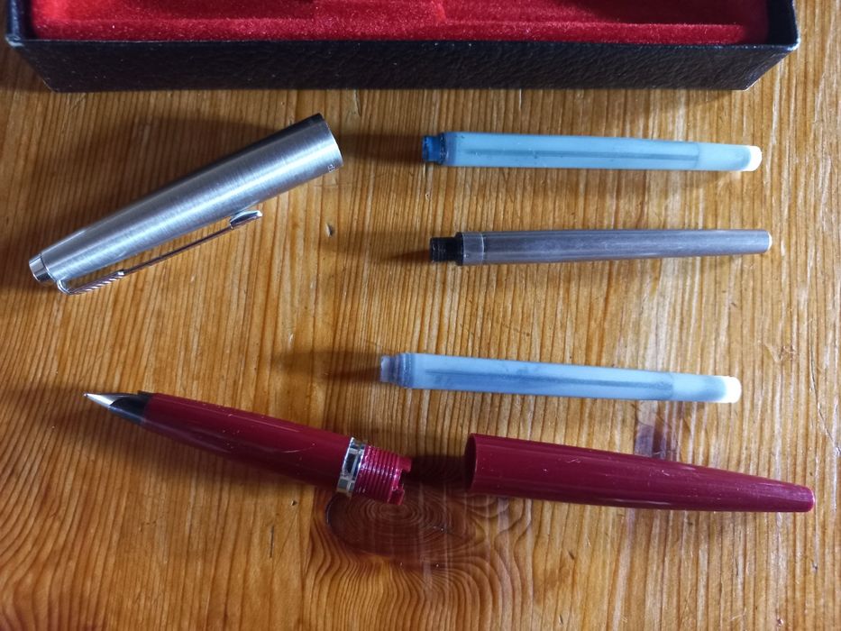 Caneta parker tinta permanente