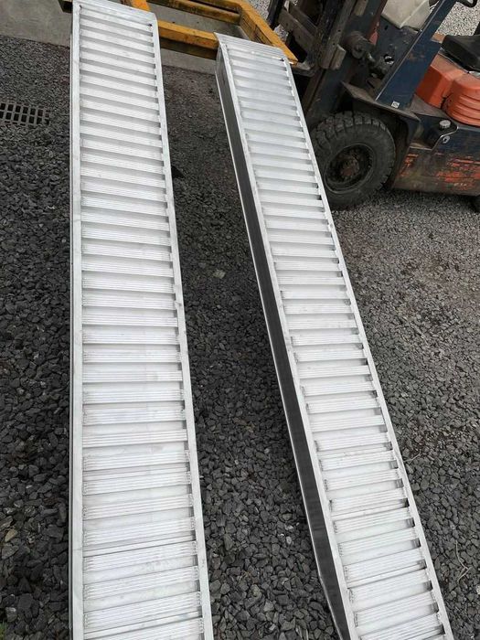Najazdy aluminiowe 3m do 3710kg, dostawa 0 ZŁ