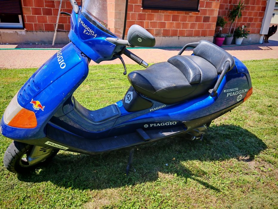 Skuter Piaggio hexagon 125 2t