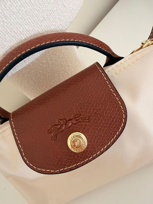 Mala longchamp nova