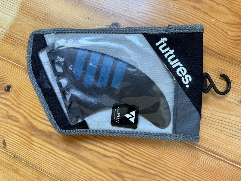 Quilha Futures Tri Fin “Alpha” M