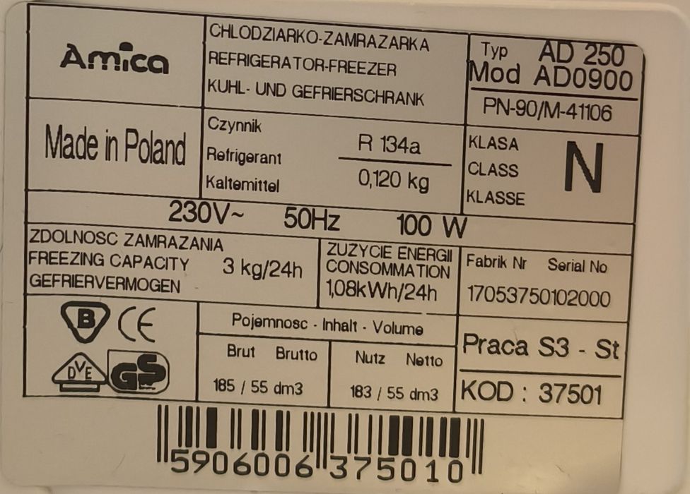 Lodówka AMICA model AD0900