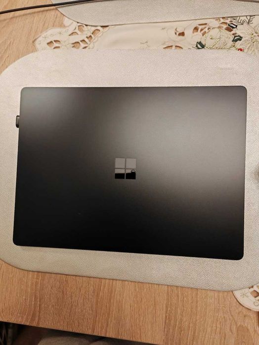 Microsoft Surface Laptop 3 13,5"  Dotyk / Windows 10