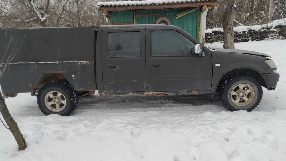 Продам срочно авто Dadi auto 2.3 торг