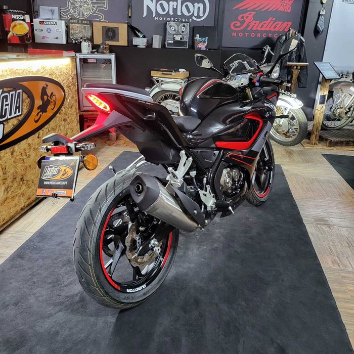 QJ MOTOR SRK 125 R ( OFERTA DE MATRÍCULA )