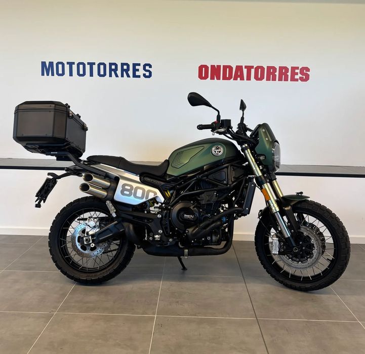 Benelli Leoncino 800 Trail
