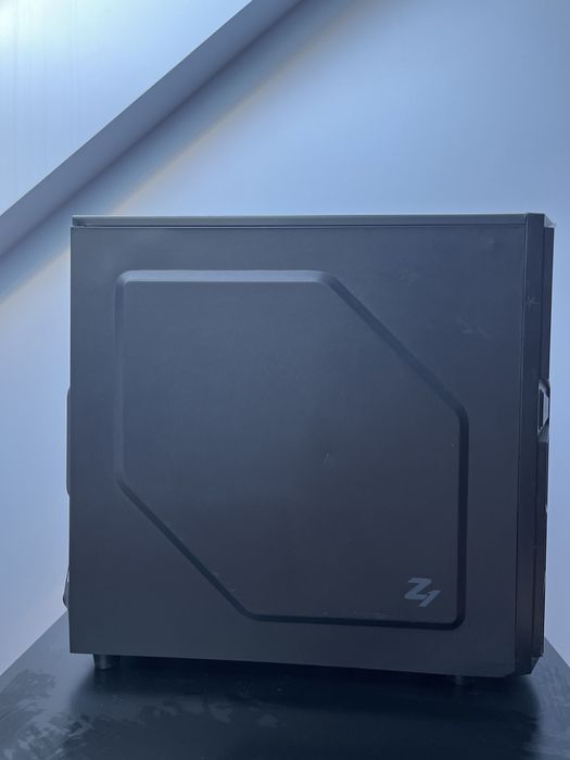 Komputer do gier i pracy I5 4460/RX 570/12GB RAM/SSD + HDD