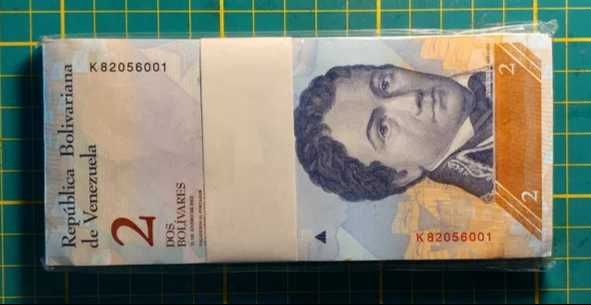 Nota de 2 bolívares venezuelanos (sem circular)
