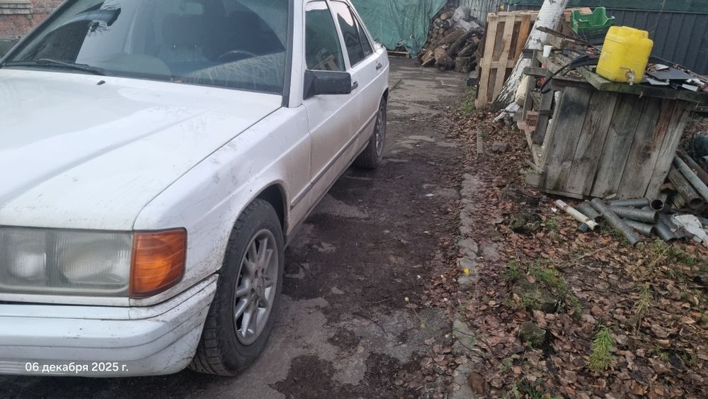 Продам мерседес дизель  2 литра