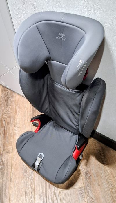 АТОКРІСЛО Britax ROMER  дитяче. СУПЕР СТАН.