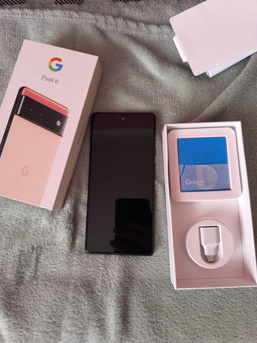 telefon Google Pixel 6 128 GB różowy koralowy