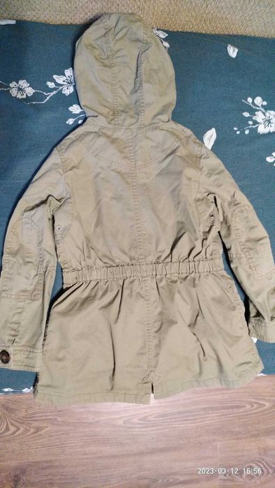 Куртка вітровка для дівчинки 6-7 років. 120 см.