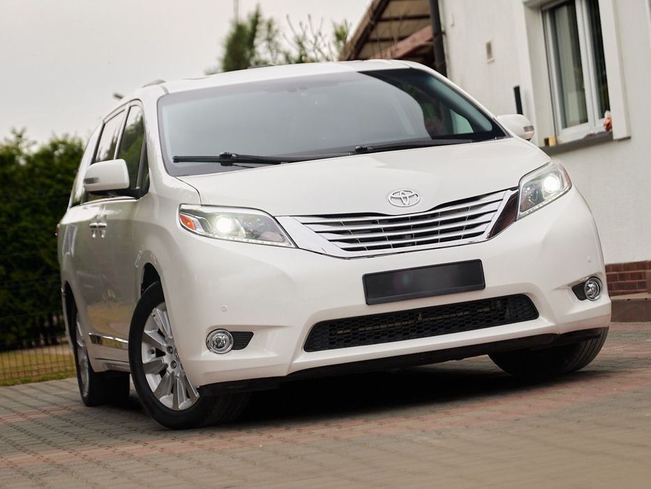 Toyota Sienna 3.5 V6 266Km Awd Limited | Gaz Lpg | Biała Perła |