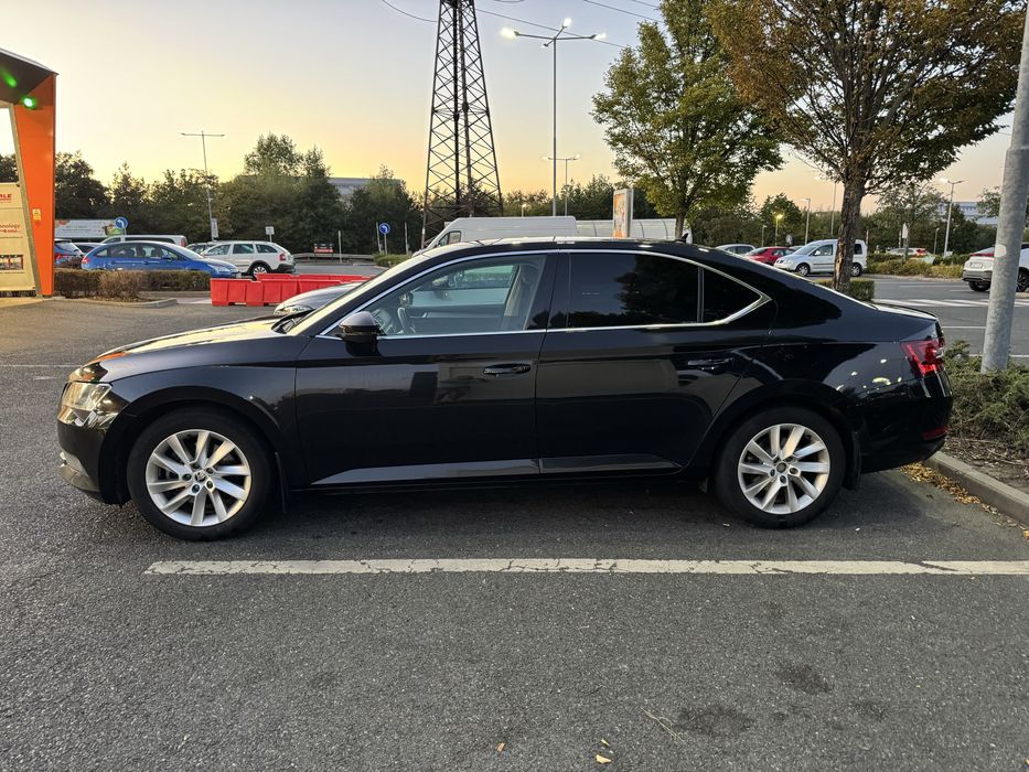 SKODA SUPERB 2017 VIN TMBAL8NP9JB300089 фото оголошення 4 з 8