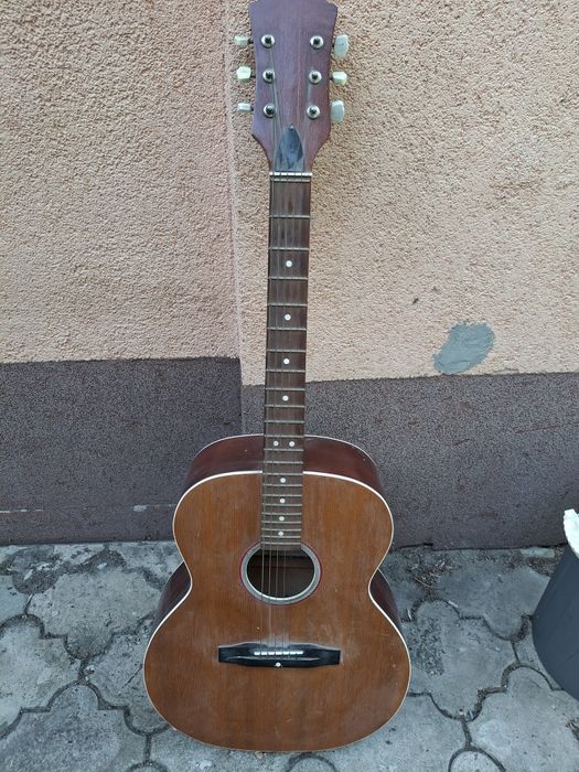 Gitara akustyczna