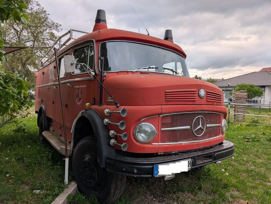 Mercedes-Benz Rundhauber LAF 1113 4x4 Fire Truck