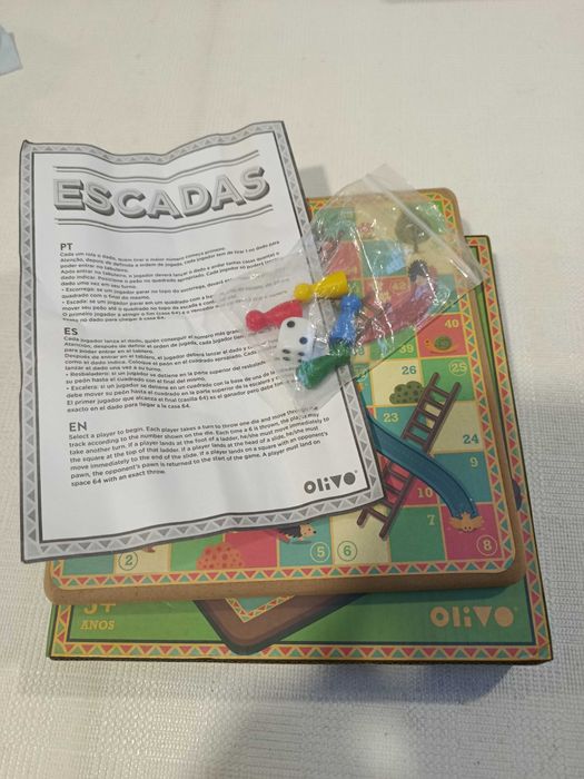 Jogo Tabuleiro "Escadas"