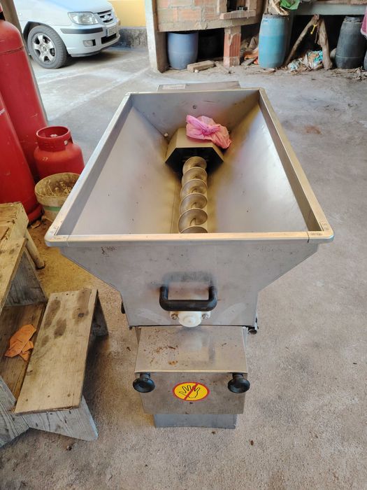 Esmagadora com bomba