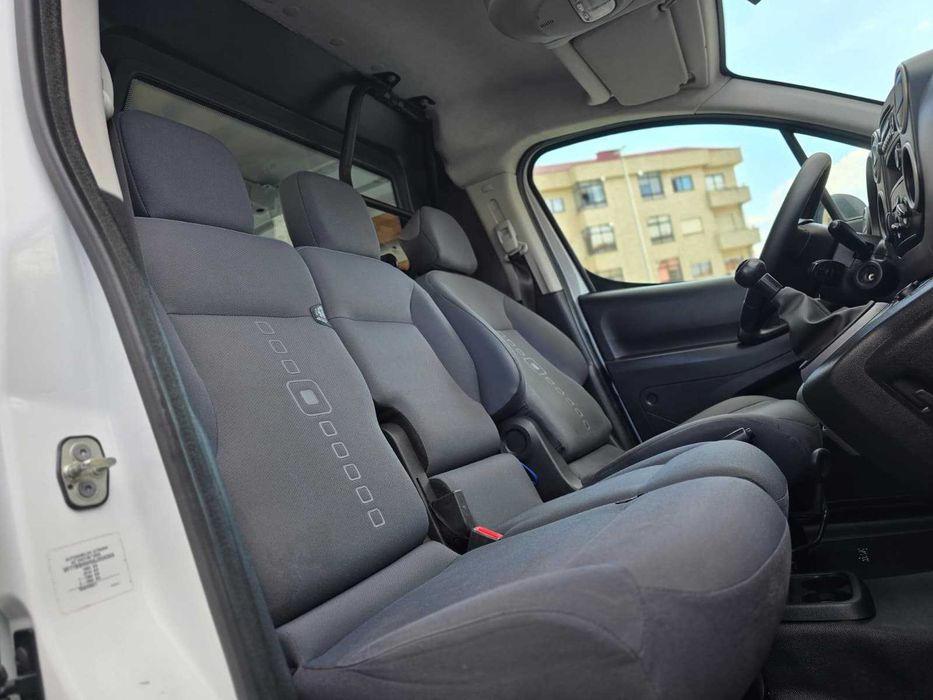 Citroen Berlingo L1 1.6Hdi 90Cv "Iva dedutível"