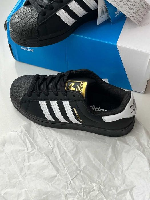 Buty sportowe Adidas_Superstar_Czarno_Biały_Gum Rozmiar.41