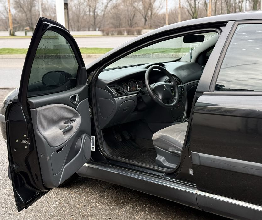 Citroen C5 1.8 бензин не крашен