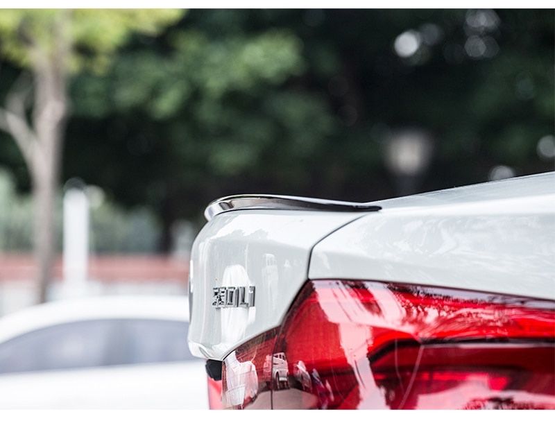 Спойлер G30 BMW M5 стиль