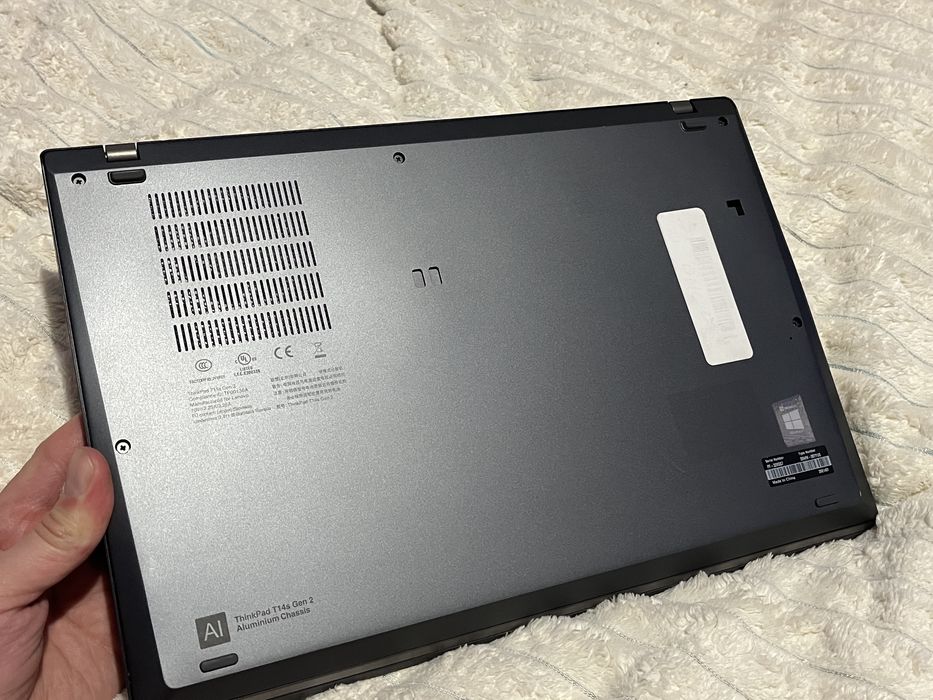 Ноутбук Lenovo ThinkPad T14s Gen2