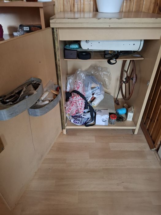 Maszyna do szycia Łucznik Steca N1. Komplet, zestaw