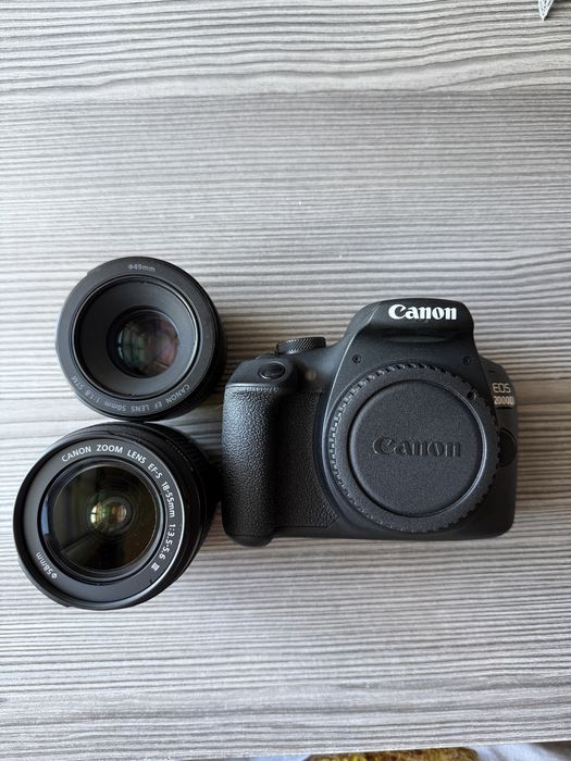 Canon EOS 2000D + EF 18-55 IS II