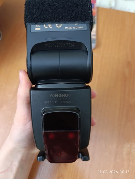 Продам вспышку . Yongnuo Speedlite YN568EX III