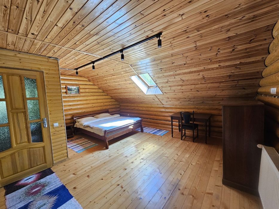 Будинок в горах деревʼяний подобово « Wow дача », чан і гірська річка