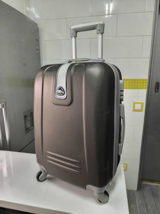 Mala de Cabine Rigida Impecável 8kgs