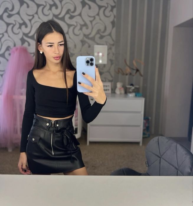 Білі шорти від Zara mom