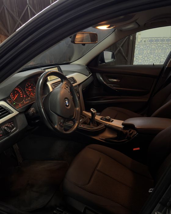 Bmw 318d (2.0cc) Nacional FINANCIAMENTO|CPLP|GARANTIA