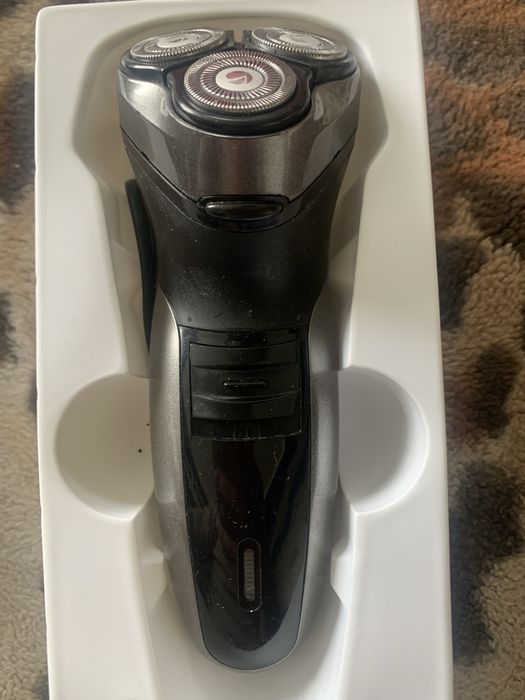 Електро Бритва з аккумулятором Vitek