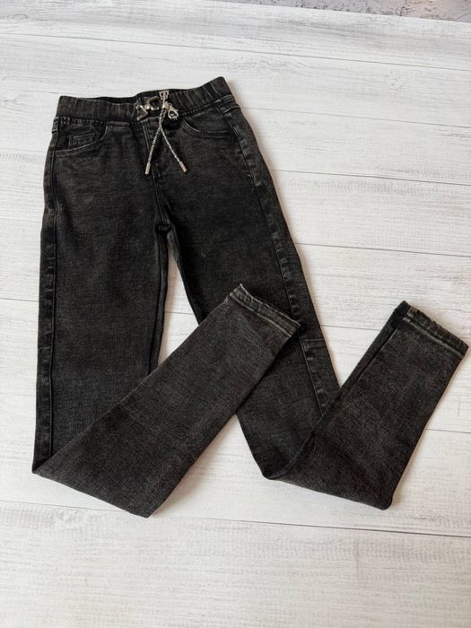 Джинси на дівчинку