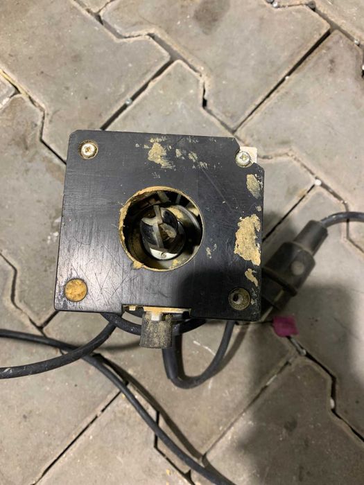 Bosch Gkf 600 Frezarka Krawedziowa