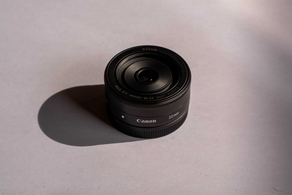 Lente Canon EF-M 22mm f/2 STM – Em excelente estado