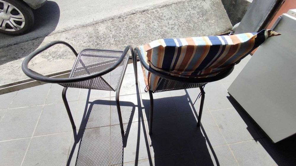 6 Cadeiras de Jardim em Ferro Galvanizado com Almofadas