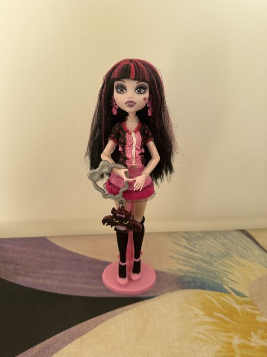 Лялька Monster High Дракулаура Вбивчий стиль Класрум