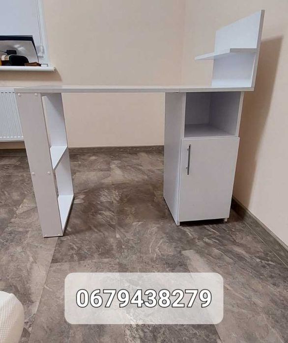 Стіл манікюрний стіл для манікюру. В наявності.