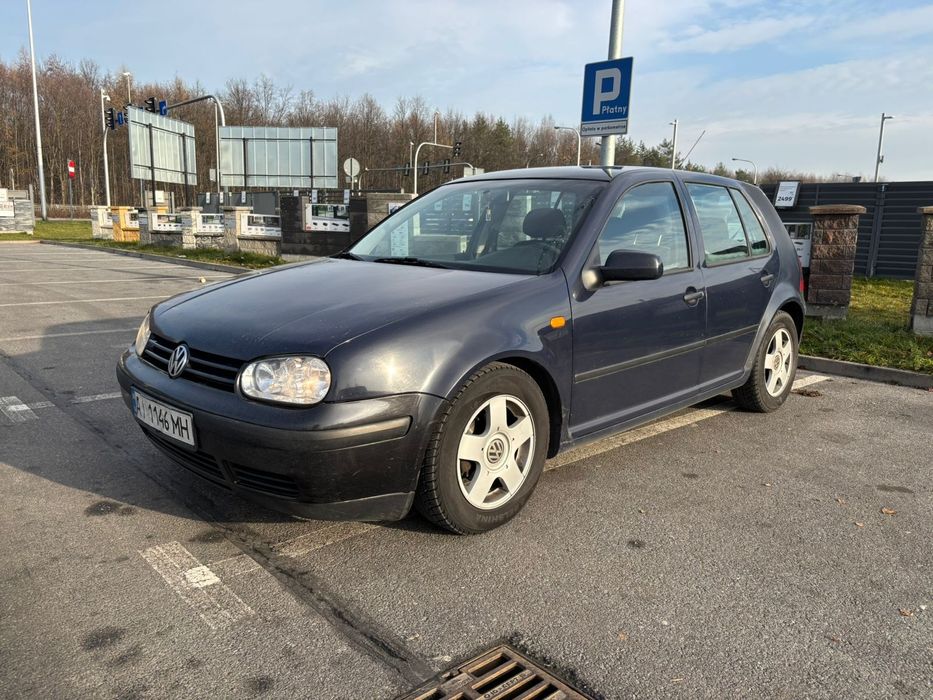 Volkswagen Golf 1.4 бензин