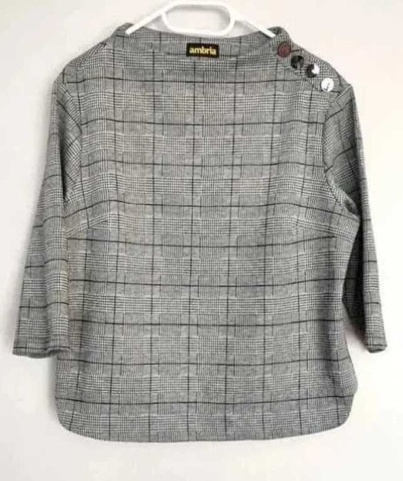 Bluzka z kratkę Ambria