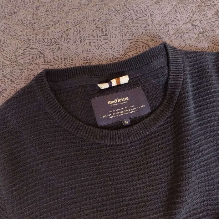 Elegancki sweter męski Medicine.