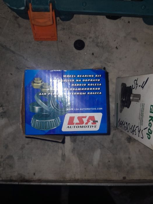 Підшипник маточини ВАЗ 2101-2107, LSA (926L/R) набір