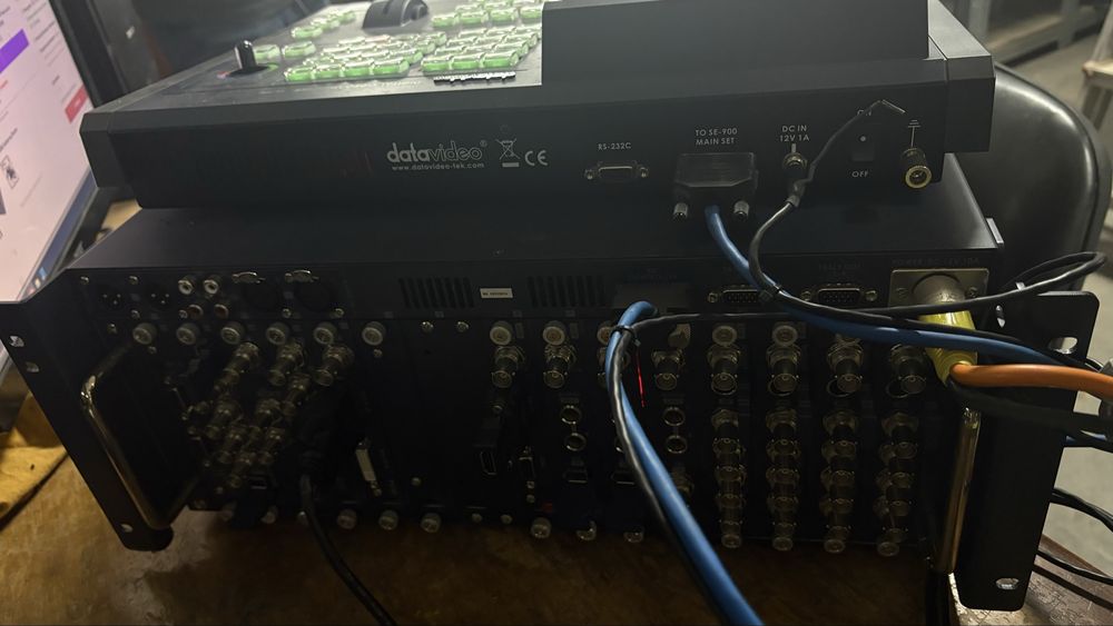 Datavideo SE-900 Digital Video Switcher