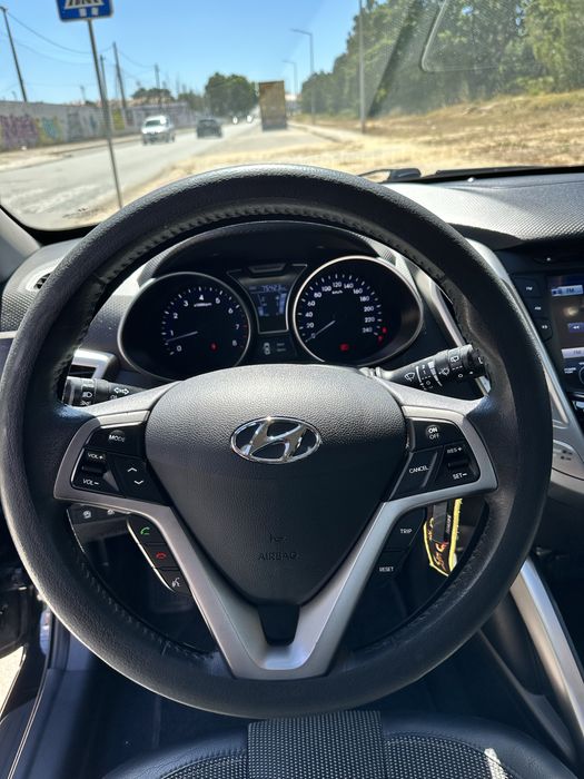 Hyundai Veloster 1.6 GDI 140cv