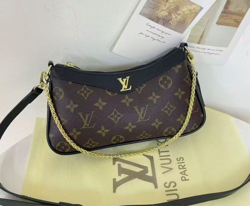 Сумка Louis Vuitton жіноча