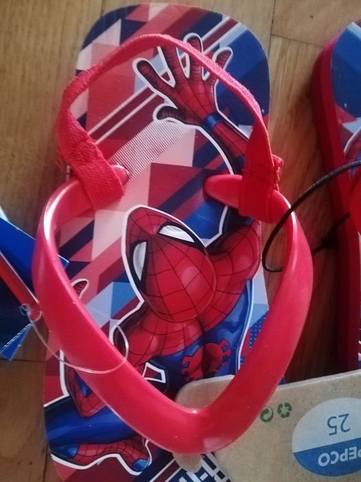Sprzedam buty,klapki,zestaw dwie pary,rozmiar 25